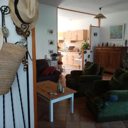 La Campagne Au Bord De La Mer, *