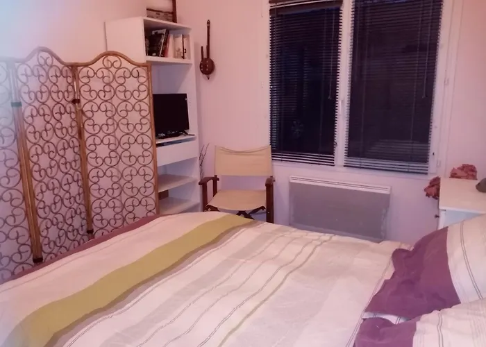 ホームステイ La Campagne Au Bord De La Mer, *